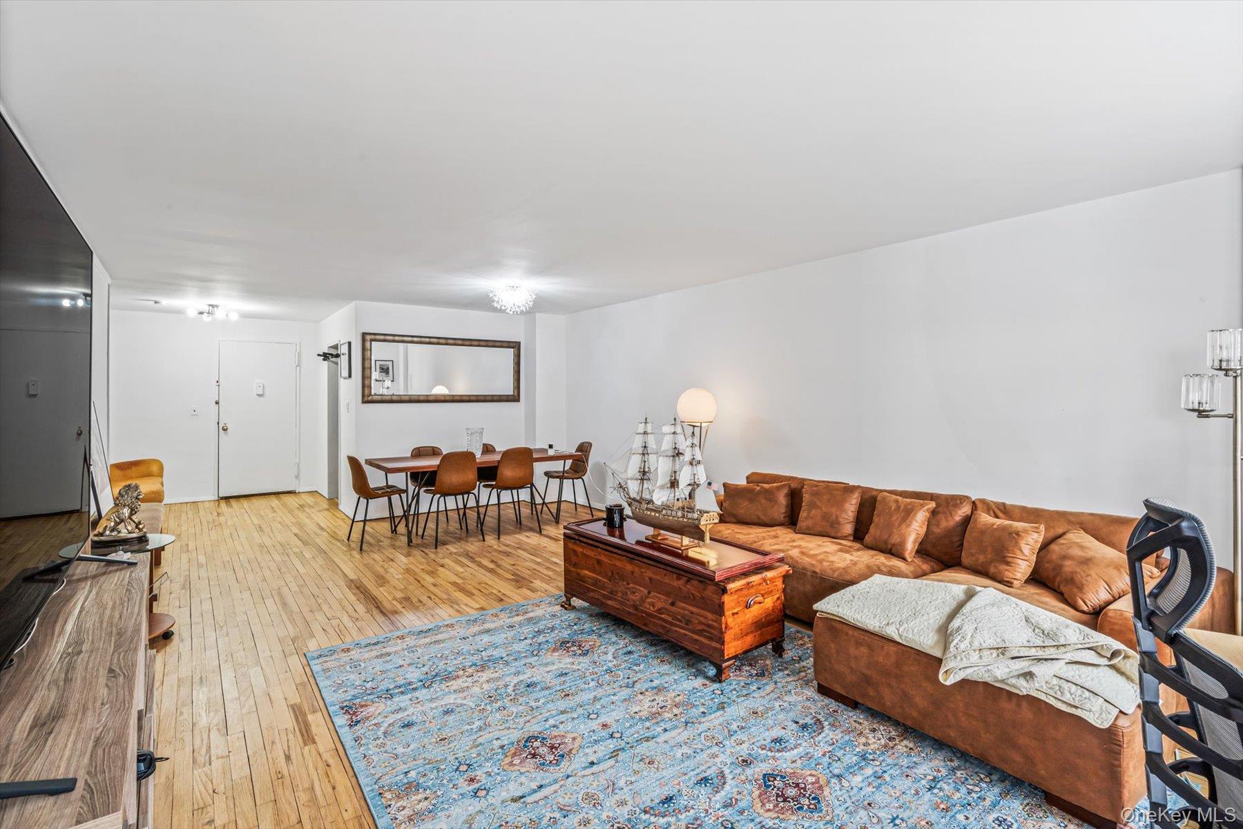 Coop Shore  Nassau County, NY 11561, MLS-960266-3