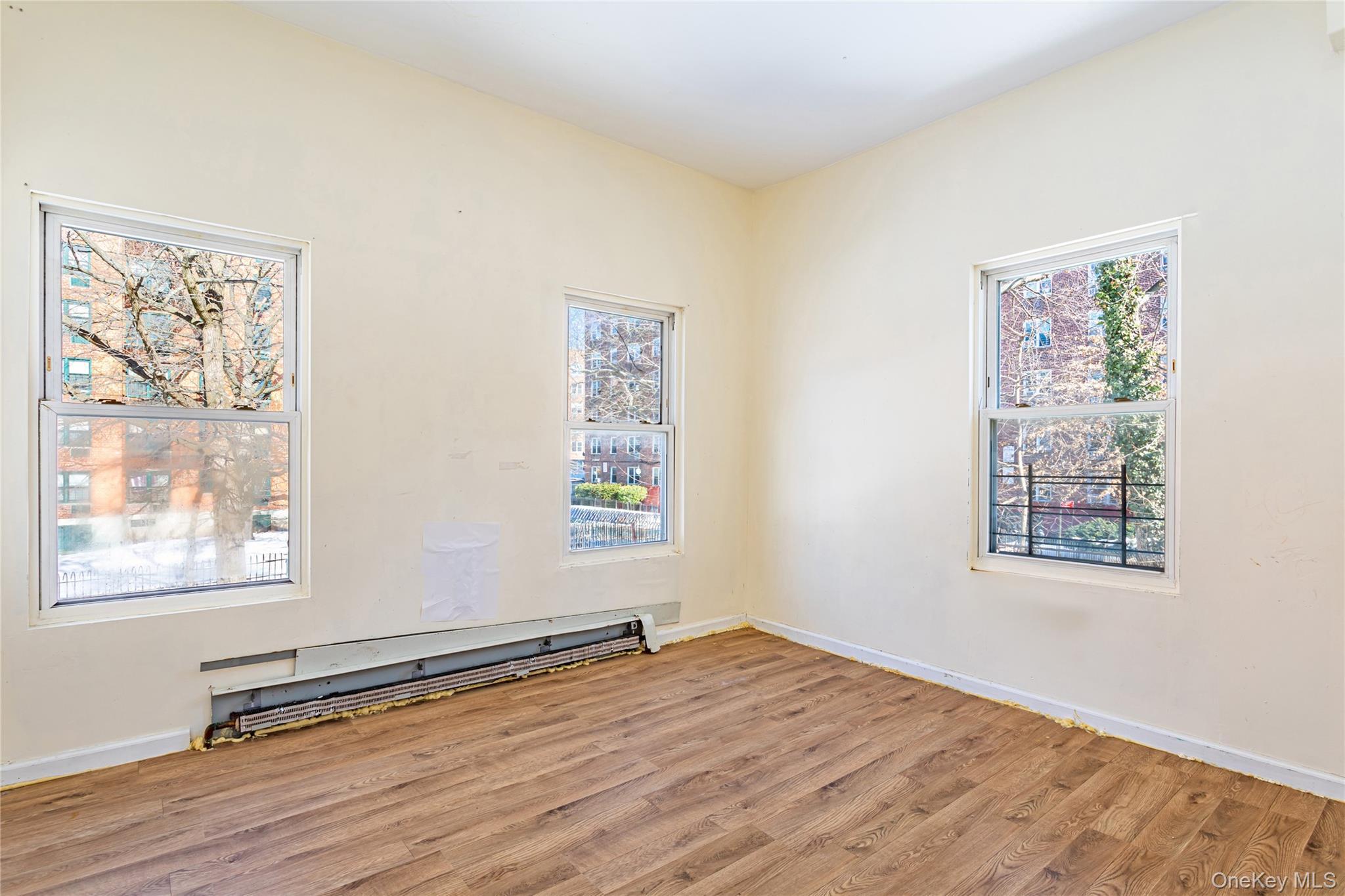 Single Family Roff  Staten Island, NY 10304, MLS-960280-16