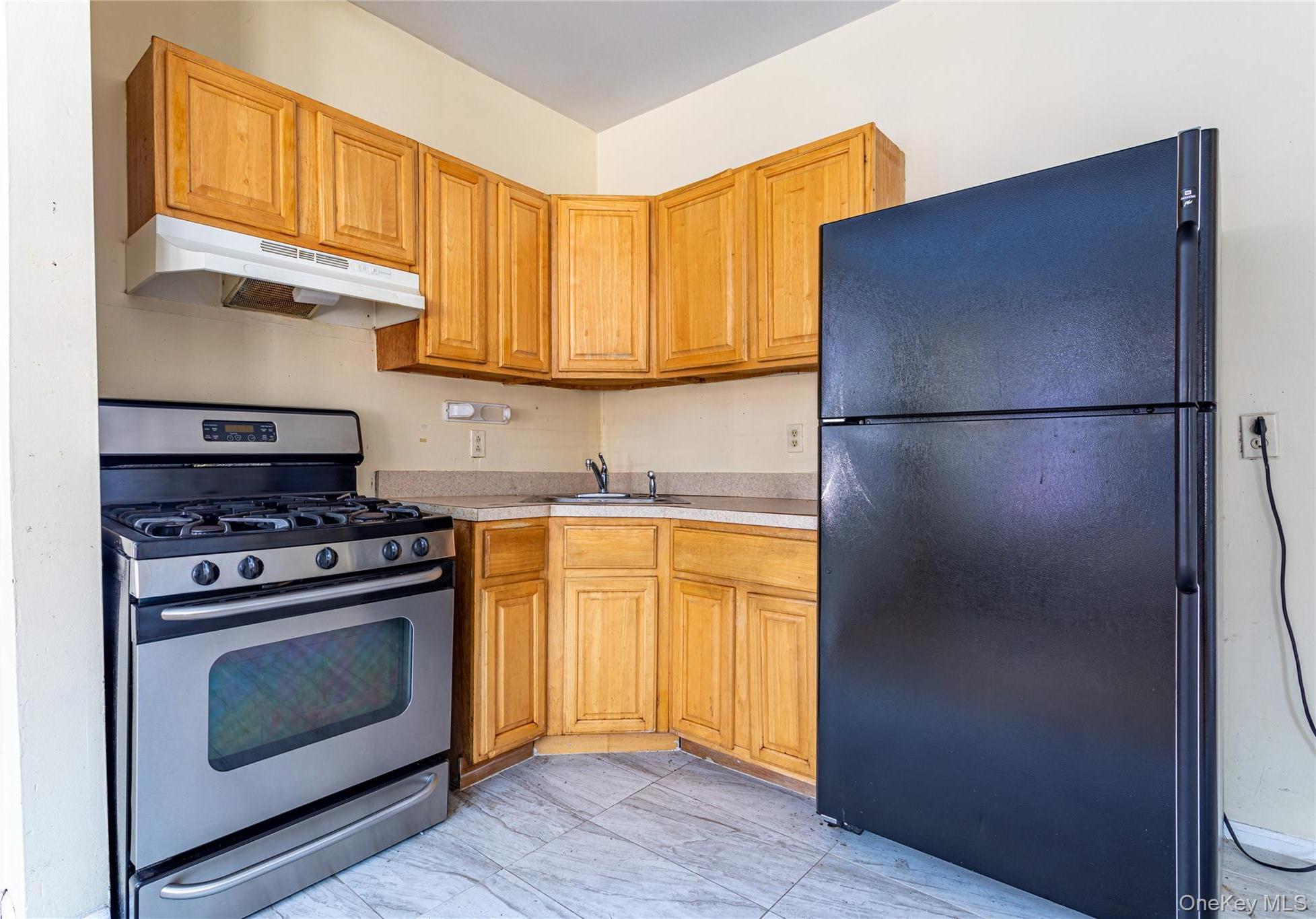 Single Family Roff  Staten Island, NY 10304, MLS-960280-6