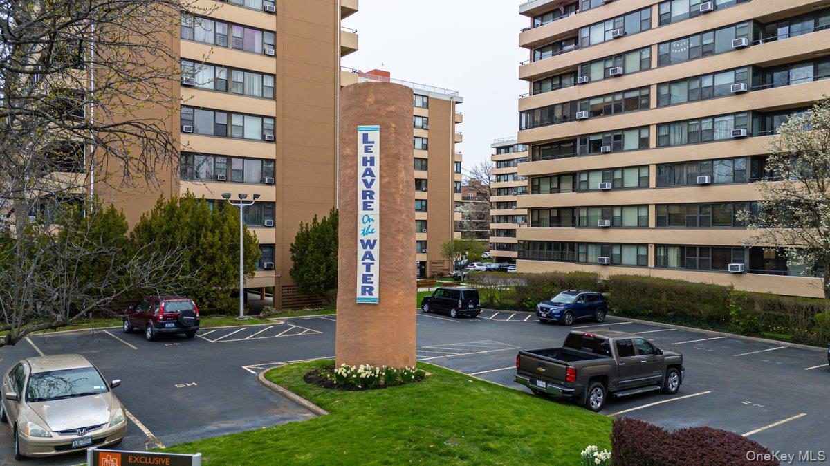 Coop 162nd Queens, NY 11357, MLS-960289-20