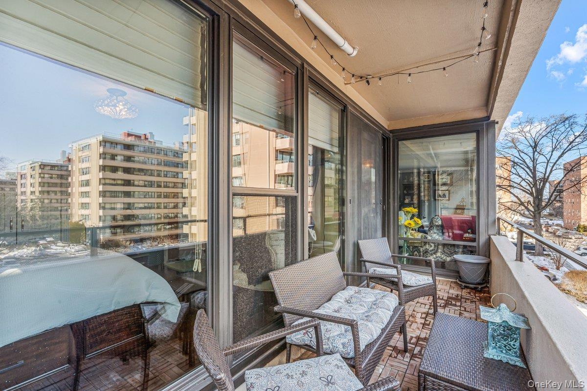 Coop 162nd Queens, NY 11357, MLS-960289-7