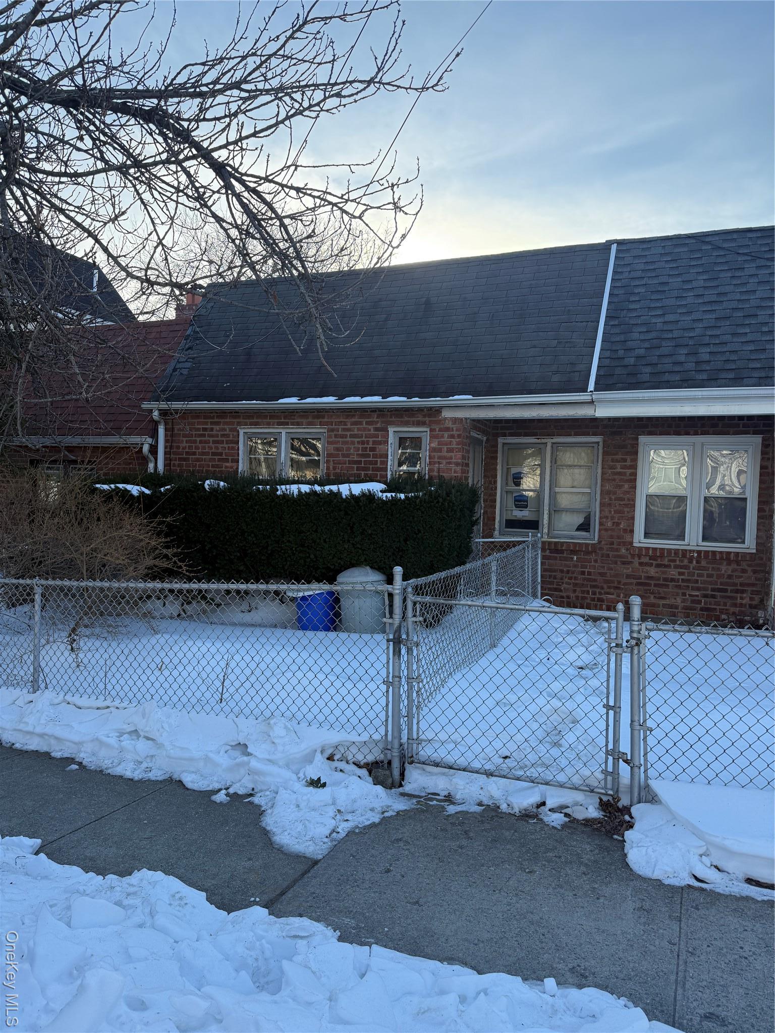 Single Family 215th  Queens, NY 11361, MLS-960301-2