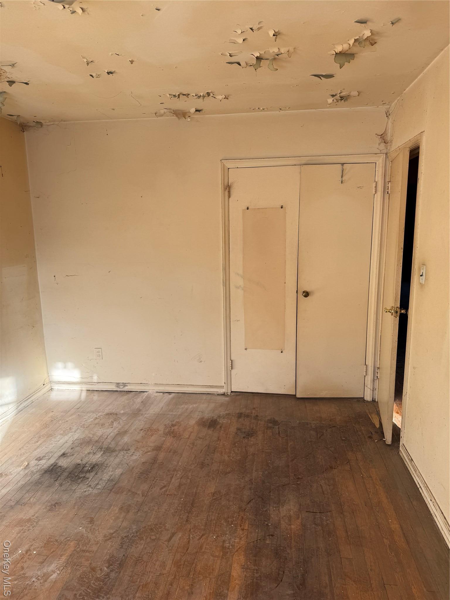 Single Family 215th  Queens, NY 11361, MLS-960301-20