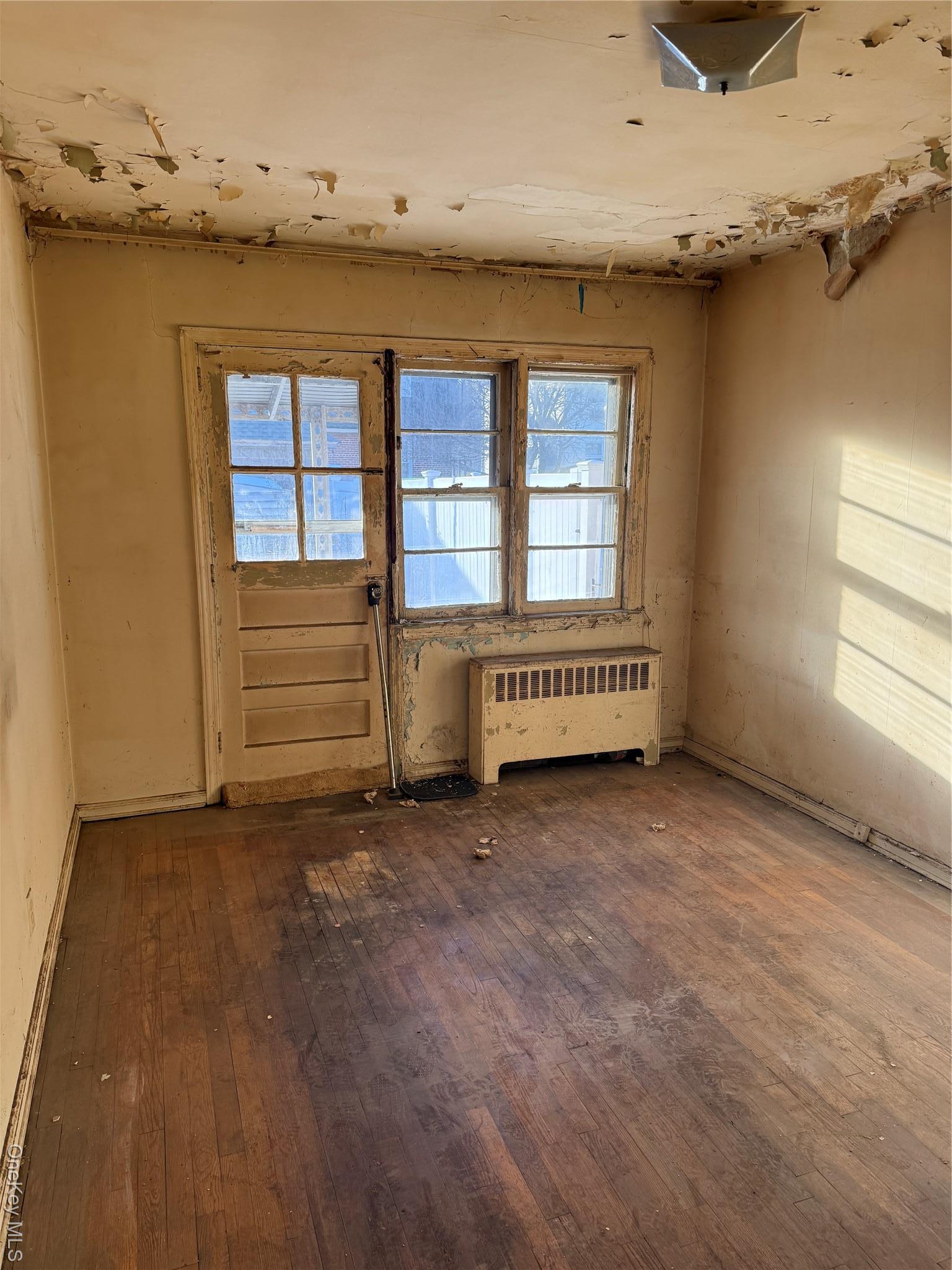 Single Family 215th  Queens, NY 11361, MLS-960301-21