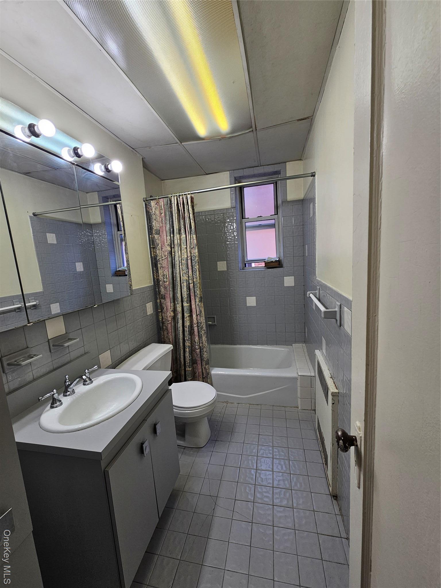 Coop 76th  Queens, NY 11375, MLS-960315-19