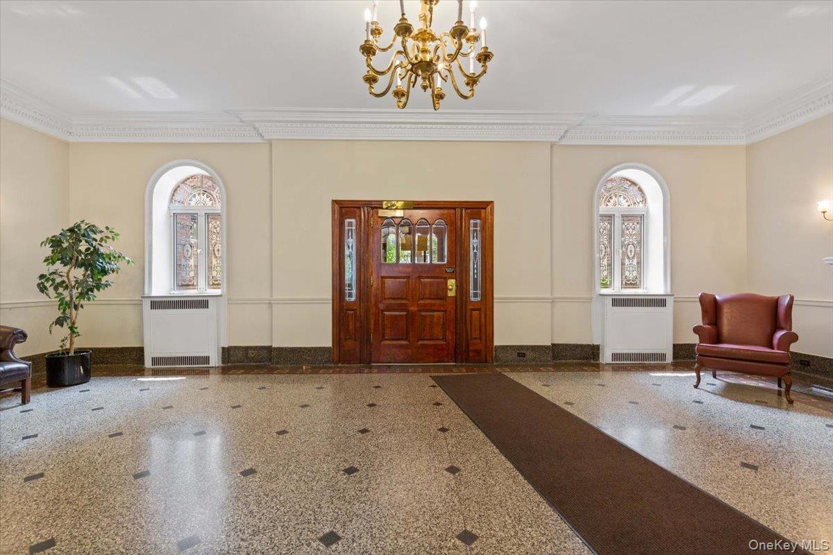 Coop 76th  Queens, NY 11375, MLS-960315-4