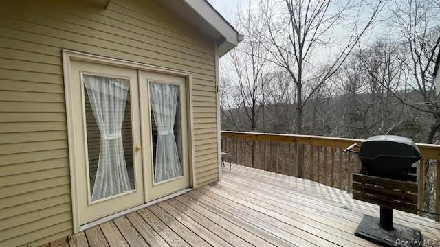 Condo Willow Ridge Suffolk County, NY 11787, MLS-960338-12