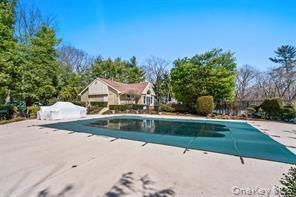 Condo Willow Ridge Suffolk County, NY 11787, MLS-960338-14