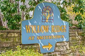Condo Willow Ridge Suffolk County, NY 11787, MLS-960338-2