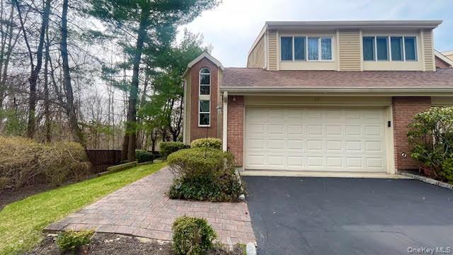 Condo Willow Ridge Suffolk County, NY 11787, MLS-960338-3