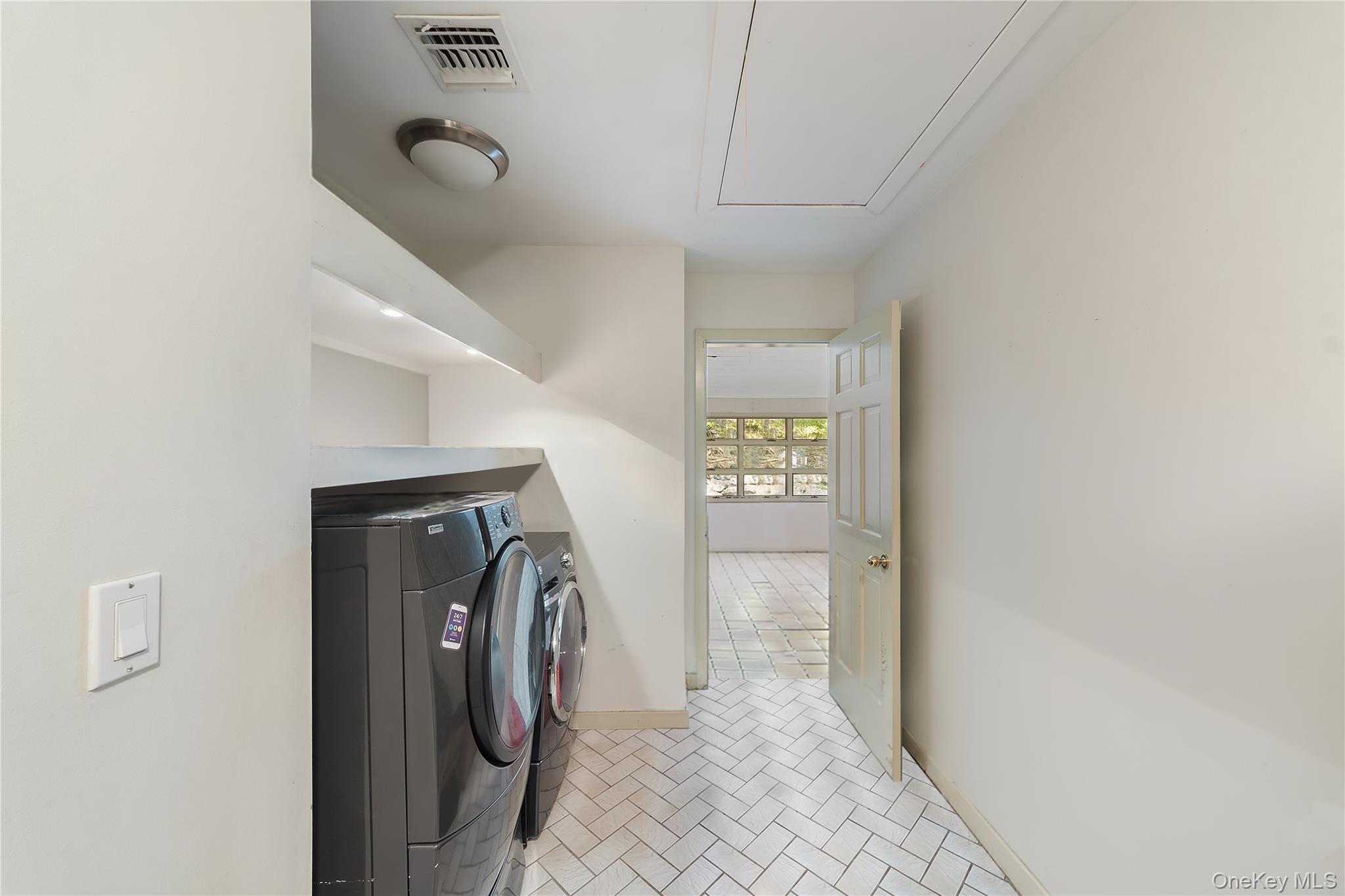 Single Family Youngblood  Orange County, NY 12549, MLS-960339-7