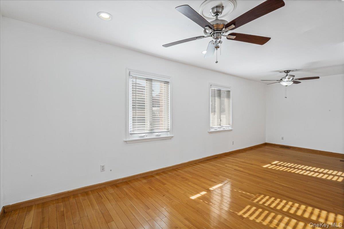 Single Family 9th  Queens, NY 11357, MLS-960348-12