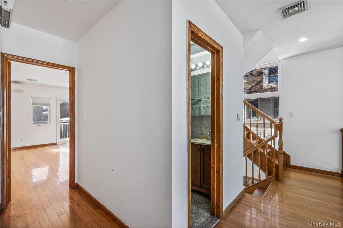 Single Family 9th  Queens, NY 11357, MLS-960348-17