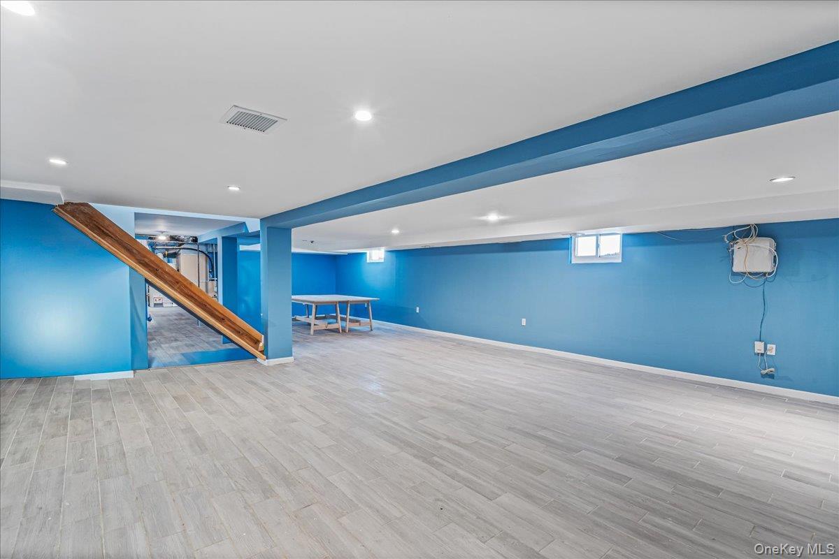 Single Family 9th  Queens, NY 11357, MLS-960348-35