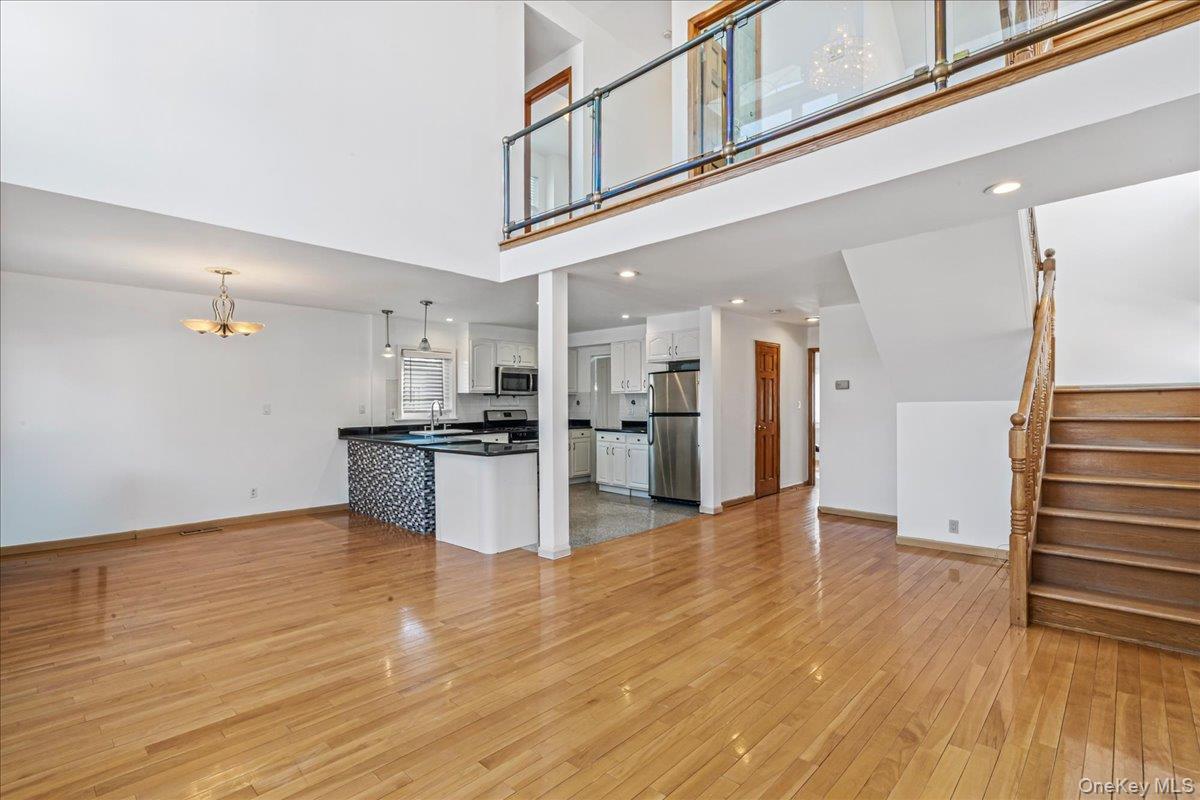 Single Family 9th  Queens, NY 11357, MLS-960348-6