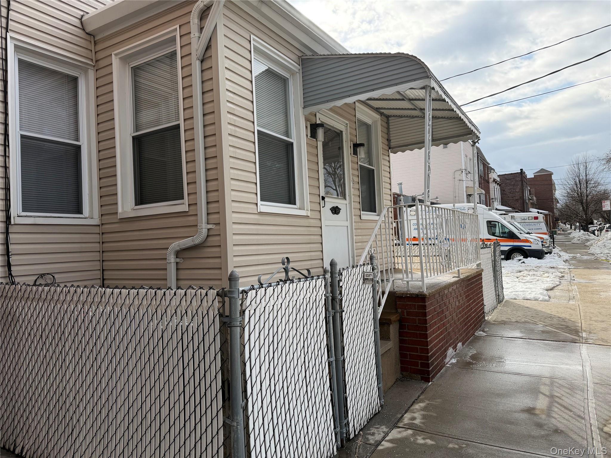 Single Family 47th  Queens, NY 11368, MLS-960349-7