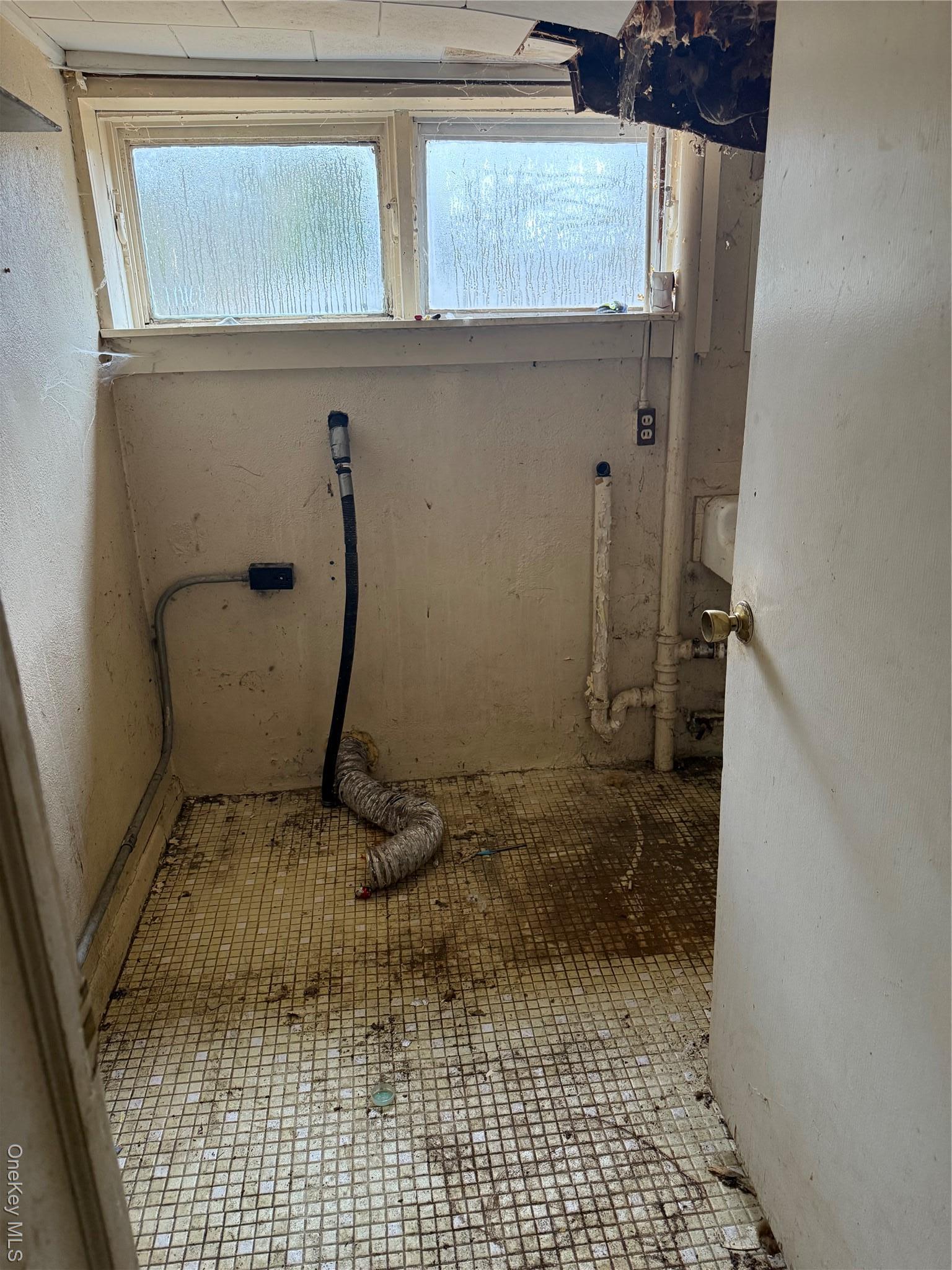 Single Family Katrina Falls  Sullivan County, NY 12775, MLS-960377-7