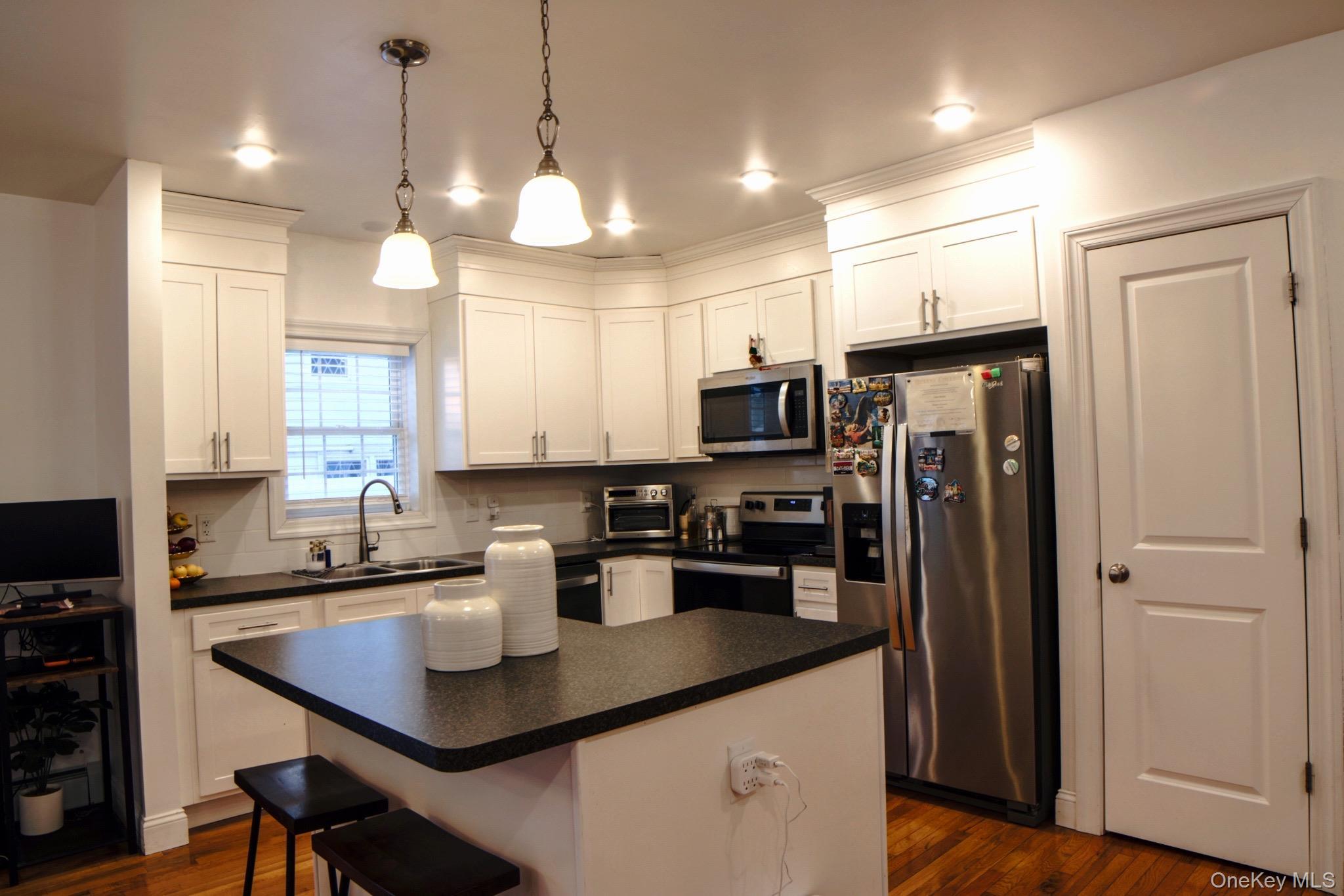 Single Family Bittersweet  Nassau County, NY 11756, MLS-960382-5
