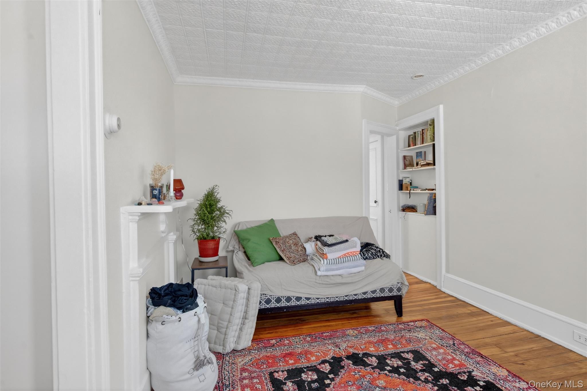 Single Family Albany  Ulster County, NY 12401, MLS-960402-13