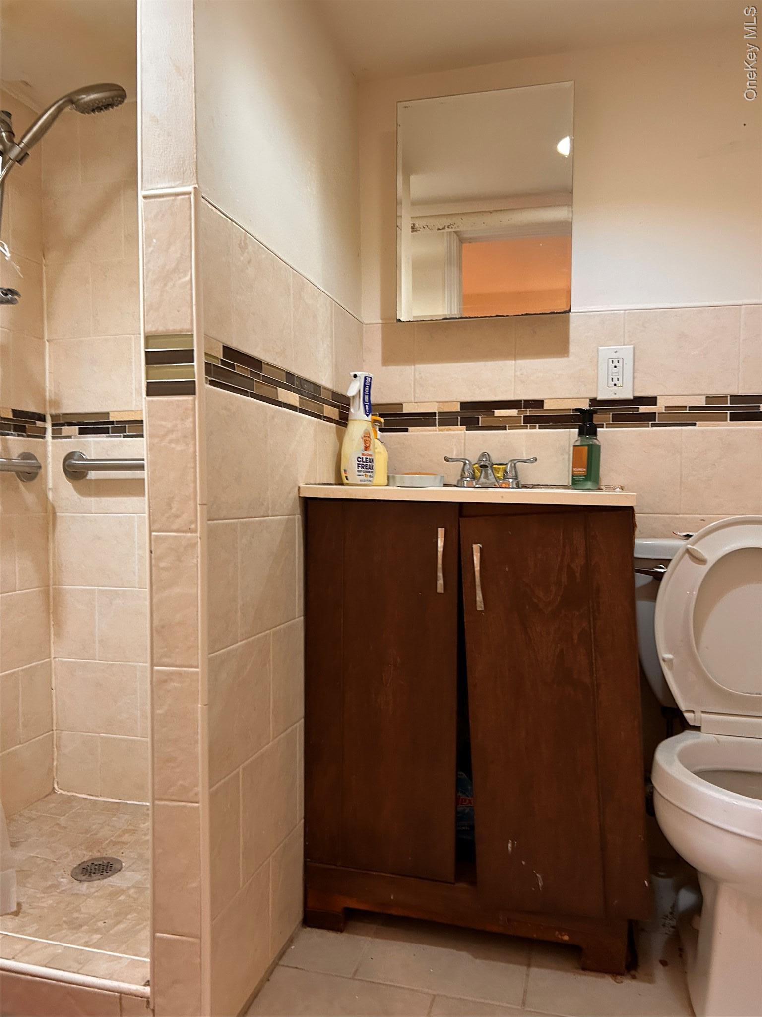 Single Family 53rd  Queens, NY 11377, MLS-960409-3