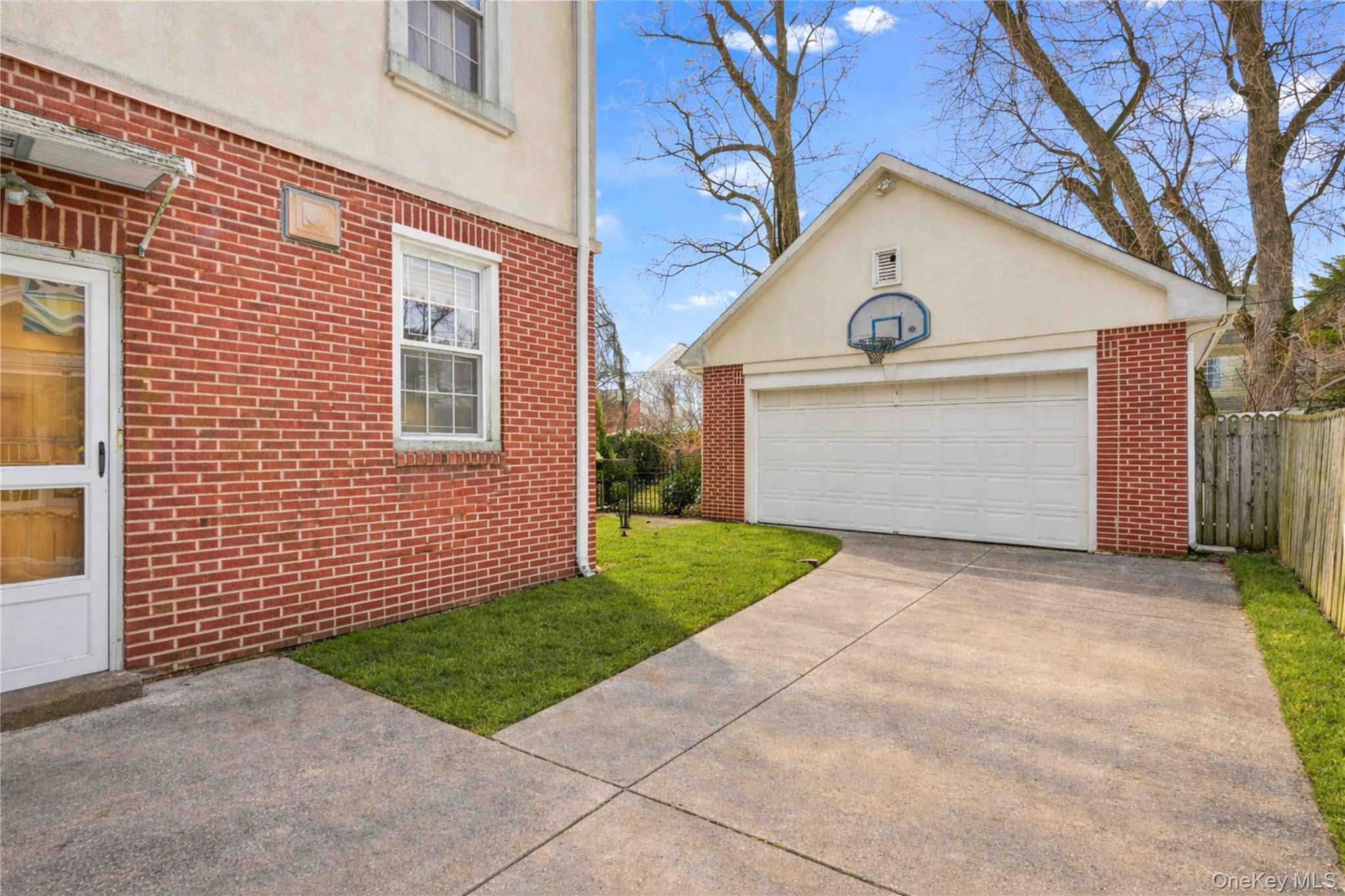 Single Family 162nd Queens, NY 11358, MLS-960442-38