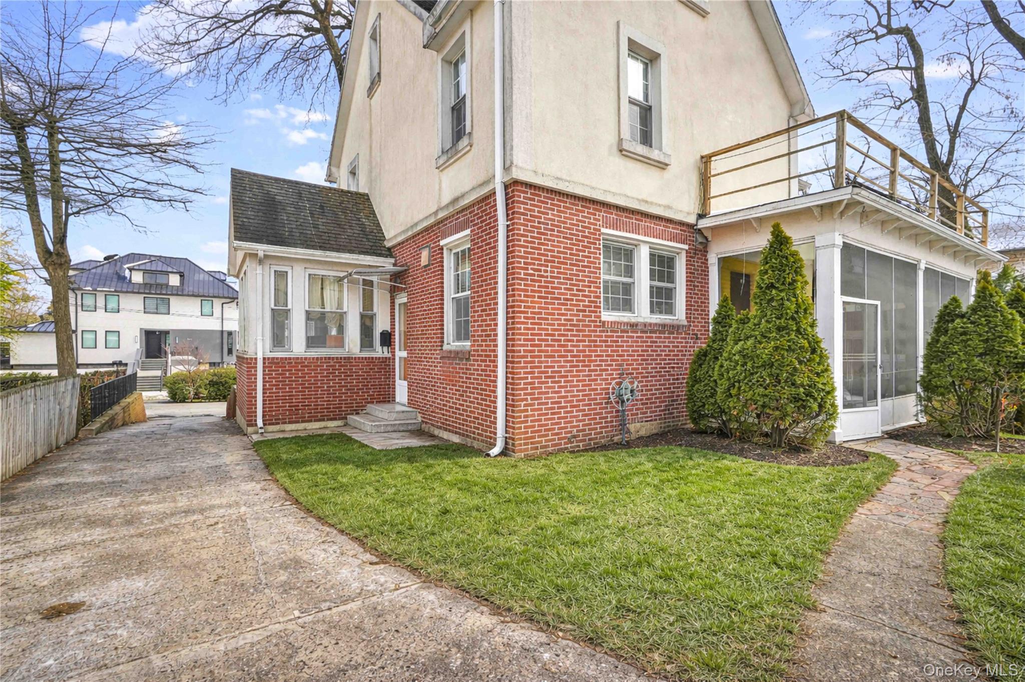 Single Family 162nd Queens, NY 11358, MLS-960442-39