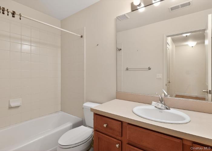 Condo Highridge  Westchester County, NY 10566, MLS-960443-20