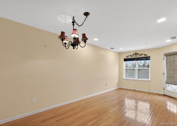Condo Highridge  Westchester County, NY 10566, MLS-960443-8