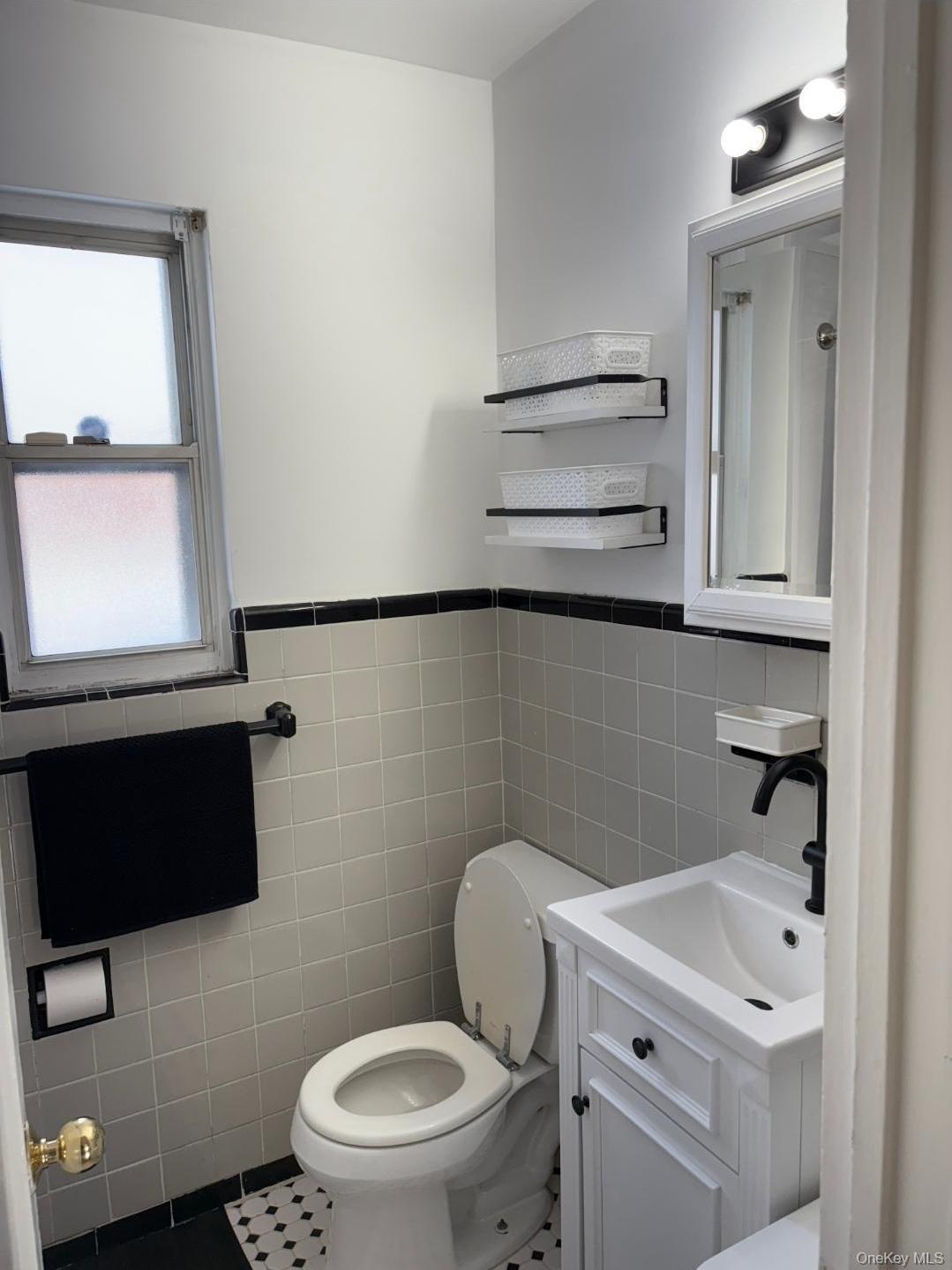 Coop 261st  Queens, NY 11004, MLS-960465-10