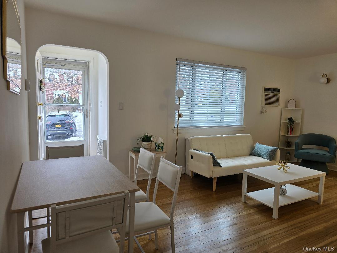 Coop 261st  Queens, NY 11004, MLS-960465-3