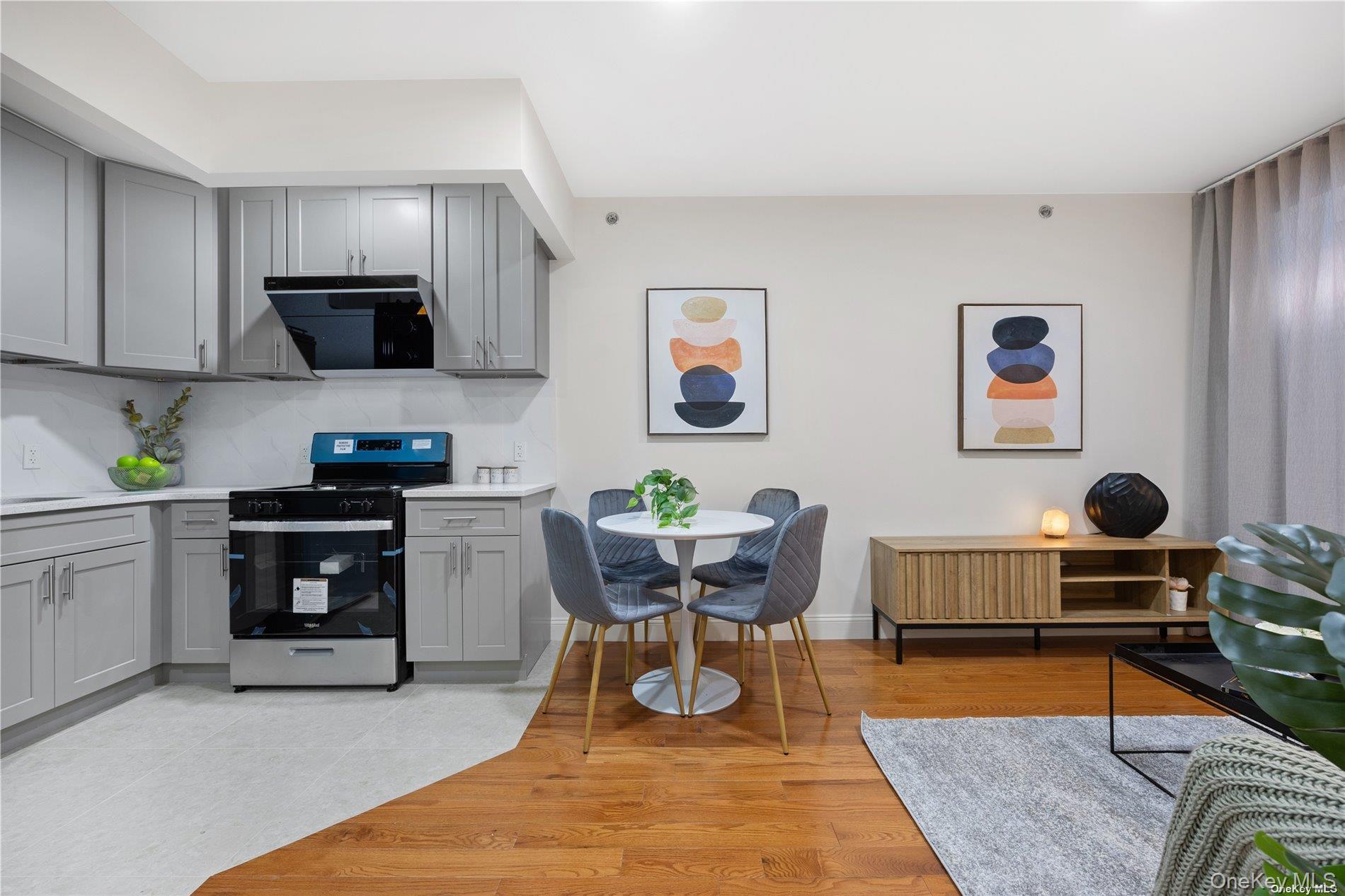 Condo Cherry  Queens, NY 11355, MLS-960474-23