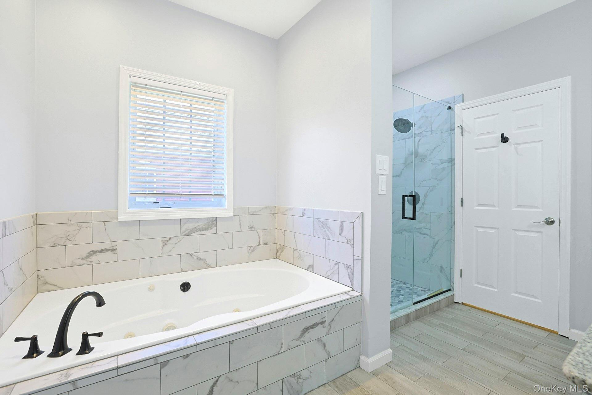 Condo Alexander  Rockland County, NY 10954, MLS-960531-21