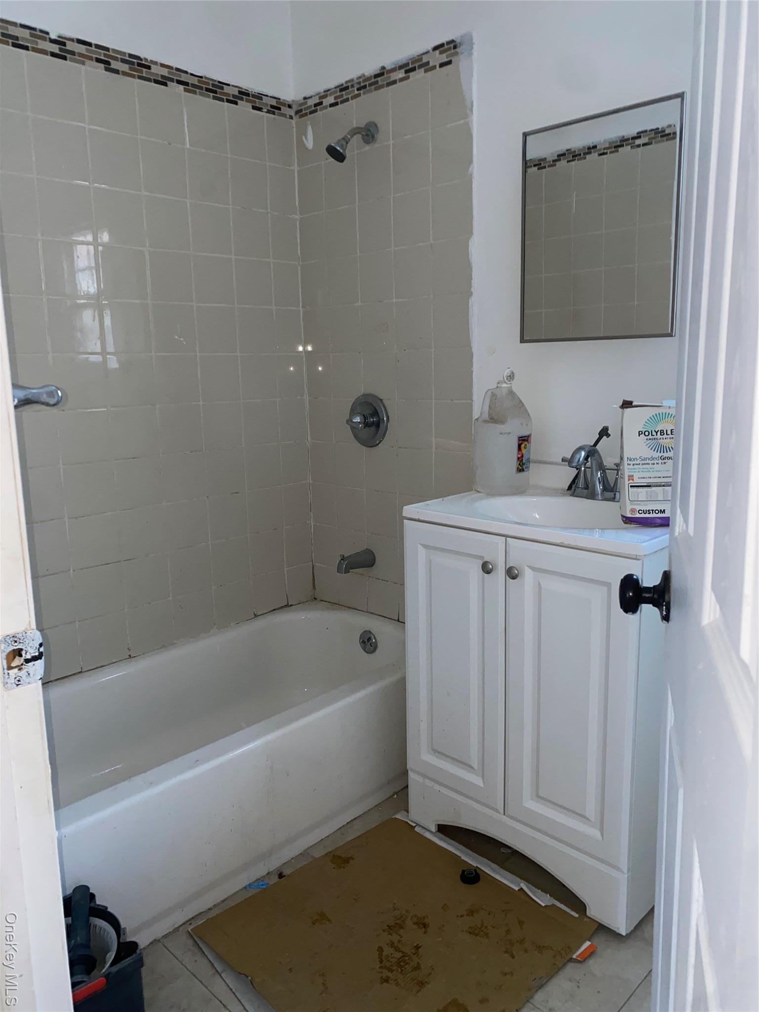 Single Family Underhill Bronx, NY 10473, MLS-960533-12