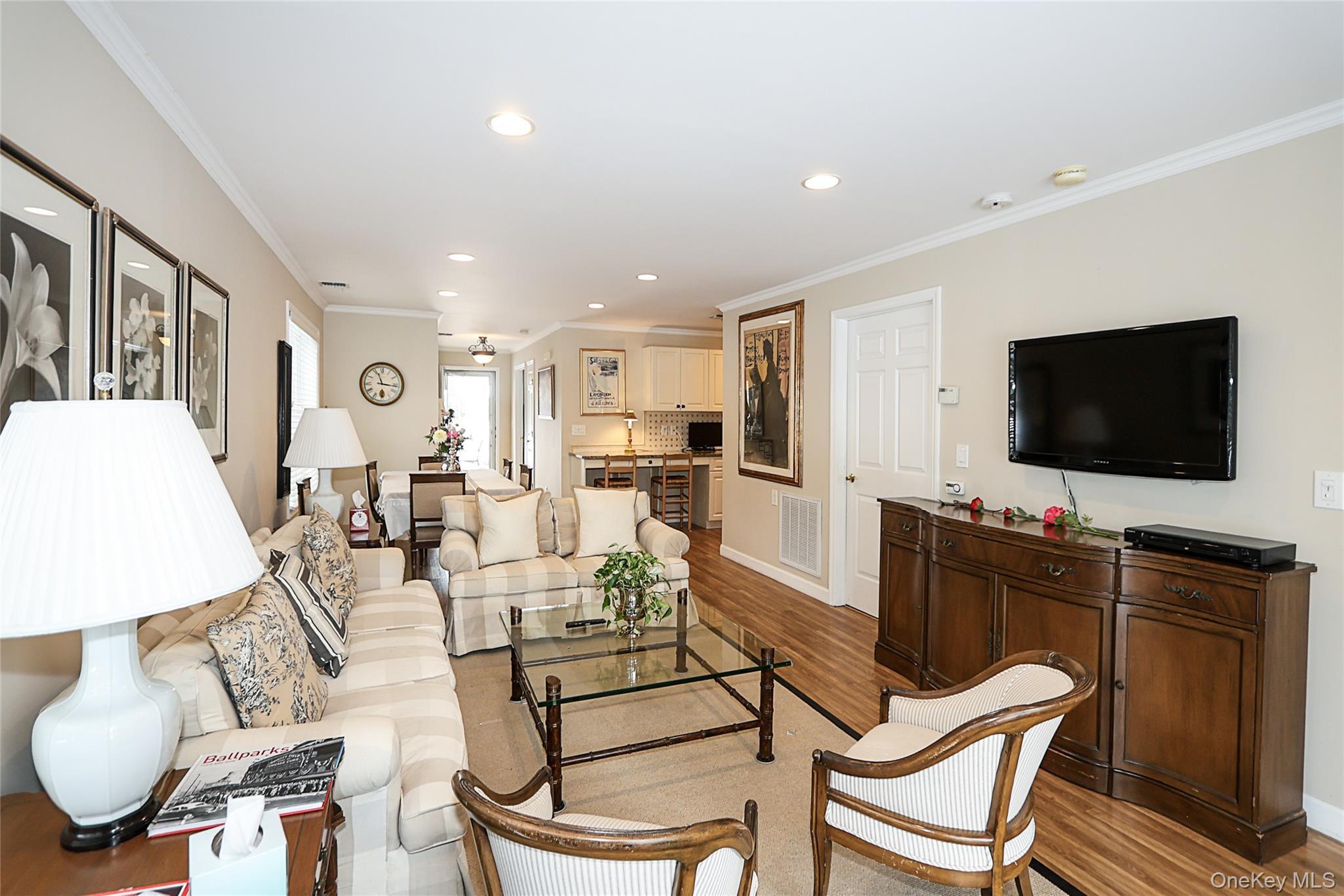 Condo Madeira  Suffolk County, NY 11747, MLS-960544-16