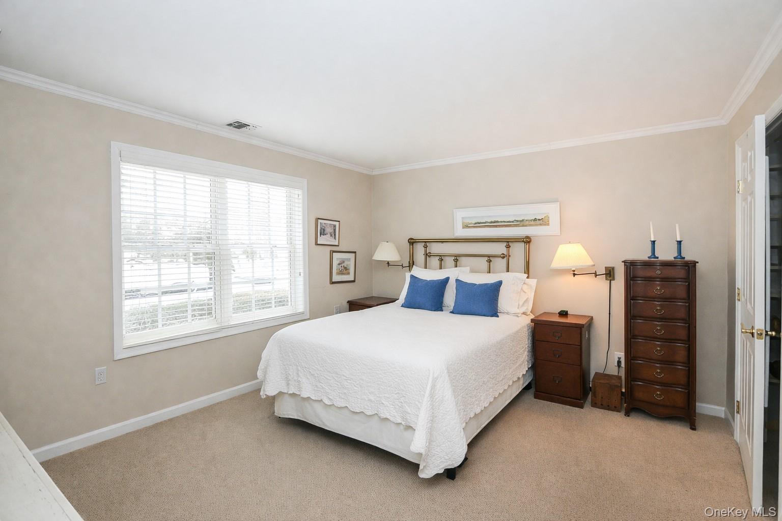 Condo Madeira  Suffolk County, NY 11747, MLS-960544-17