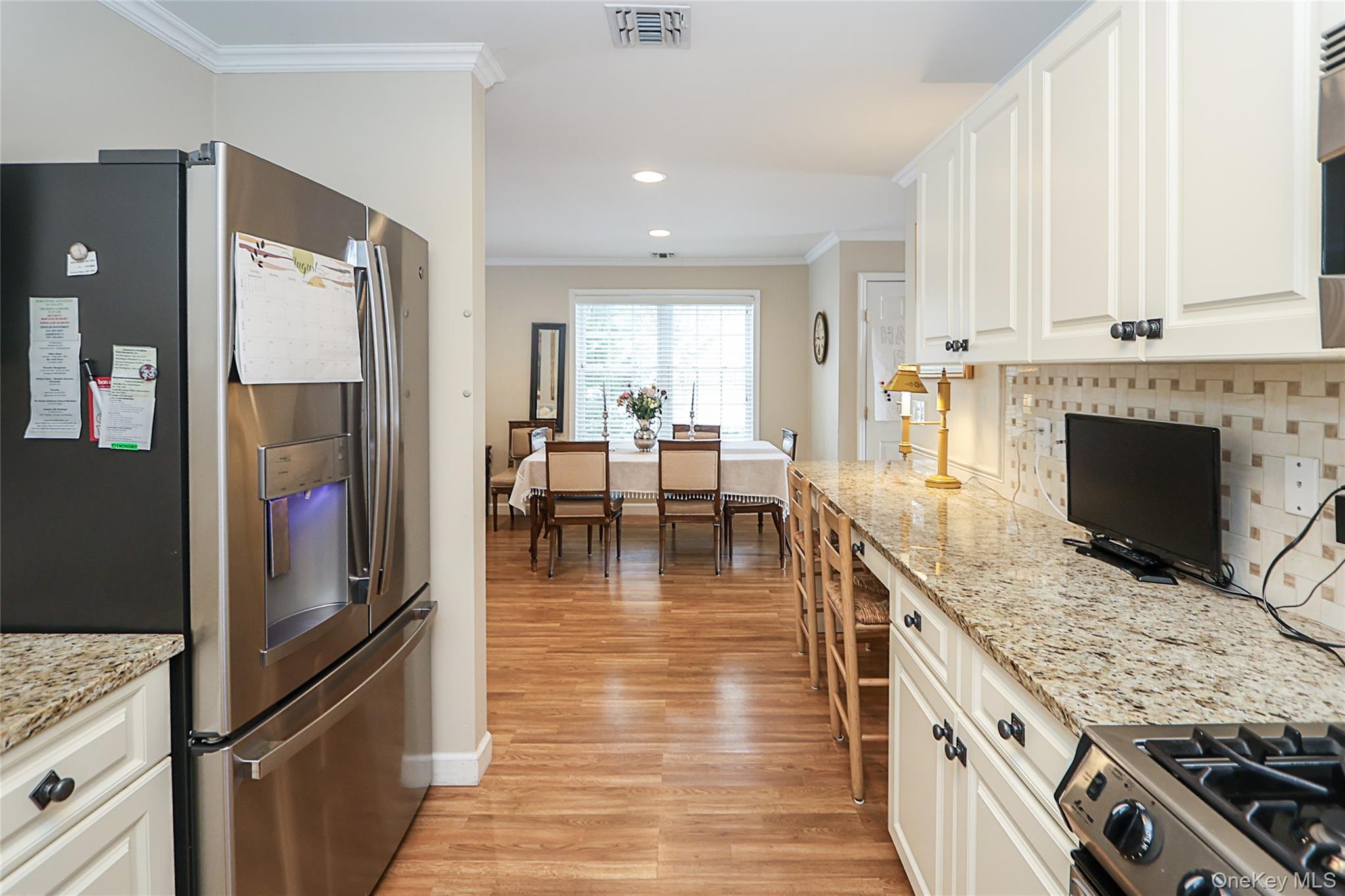 Condo Madeira  Suffolk County, NY 11747, MLS-960544-5