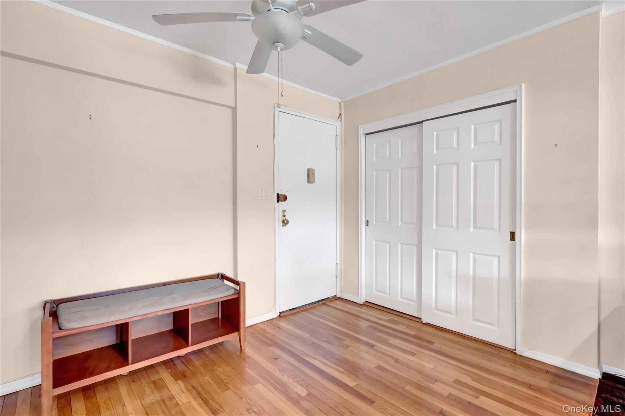 Coop Little Neck Parkway  Queens, NY 11362, MLS-960581-10