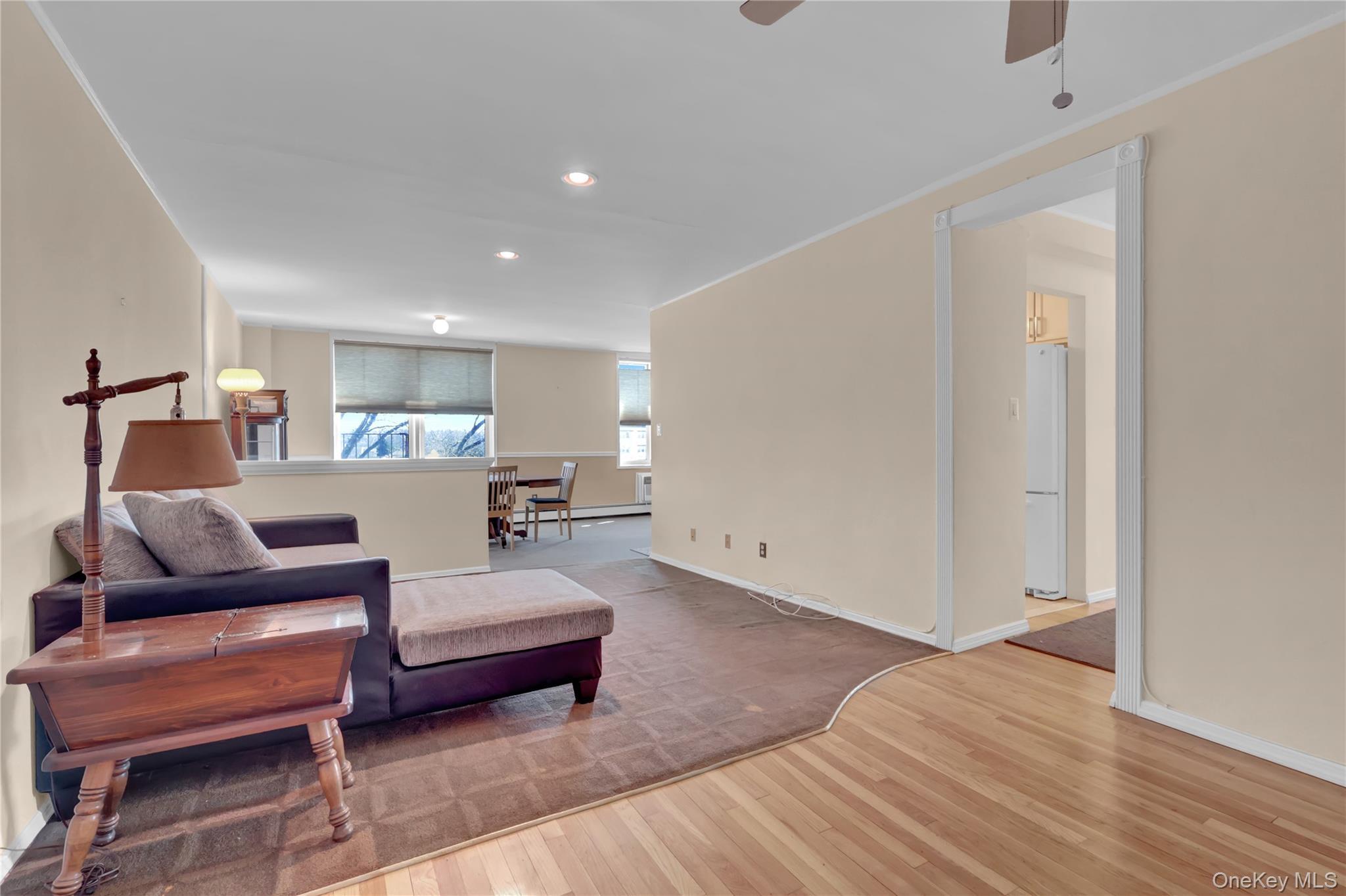 Coop Little Neck Parkway  Queens, NY 11362, MLS-960581-12