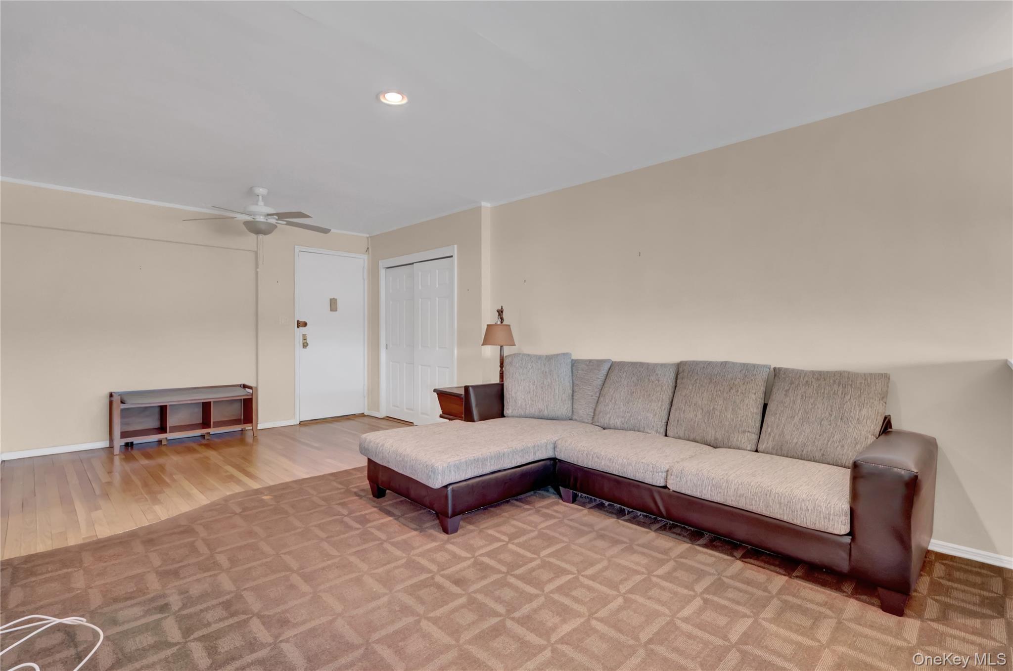 Coop Little Neck Parkway  Queens, NY 11362, MLS-960581-15