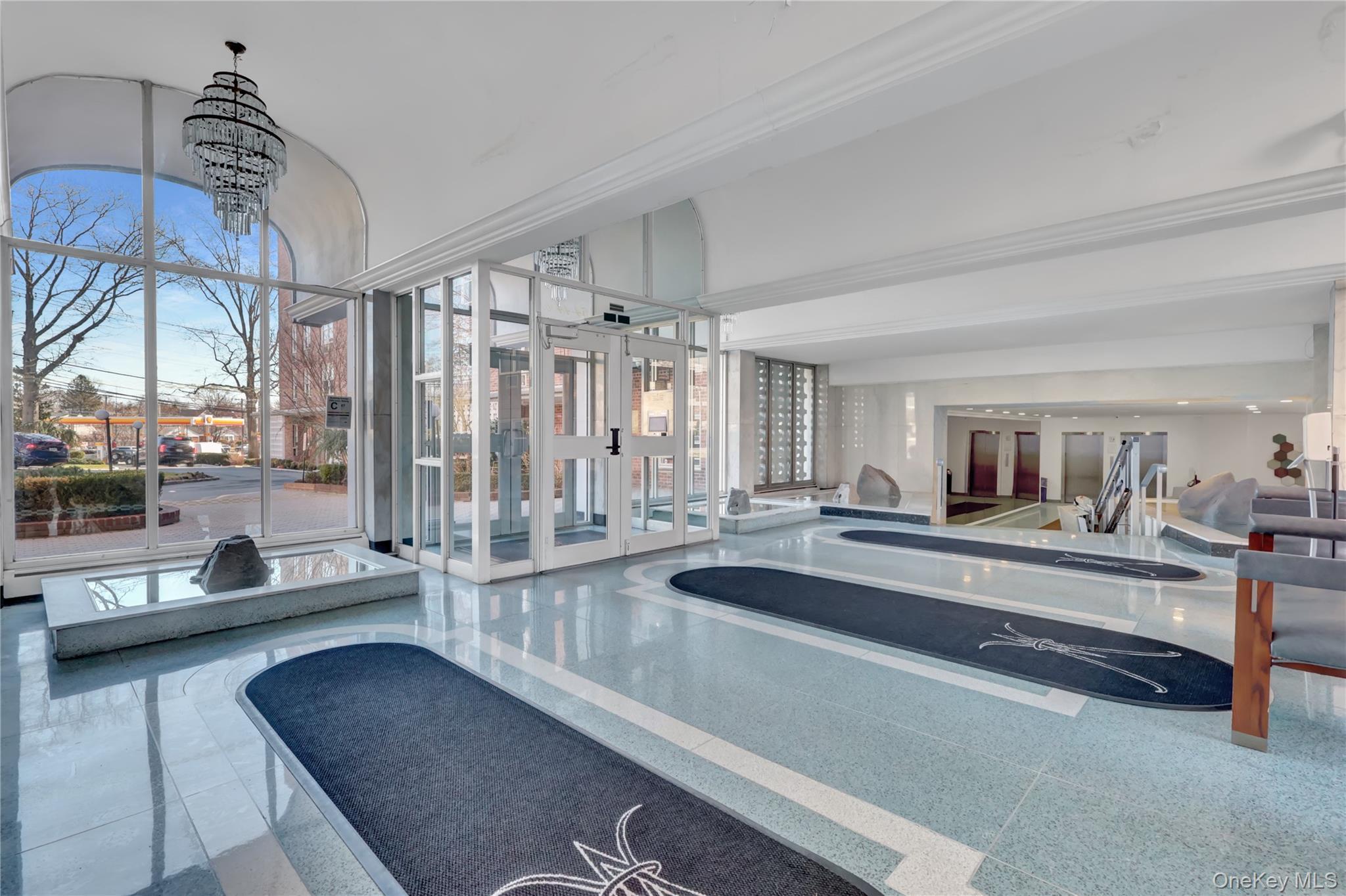 Coop Little Neck Parkway  Queens, NY 11362, MLS-960581-2