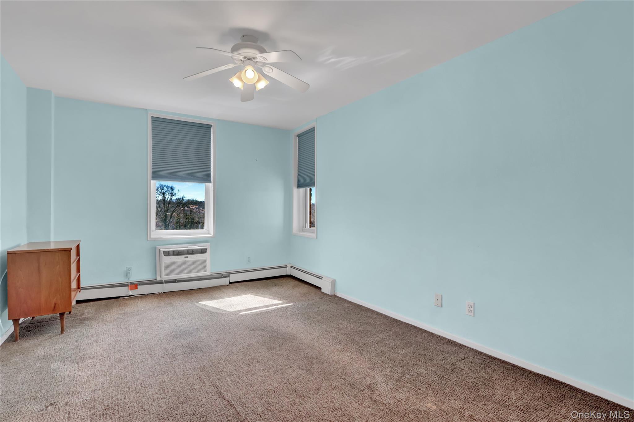 Coop Little Neck Parkway  Queens, NY 11362, MLS-960581-24