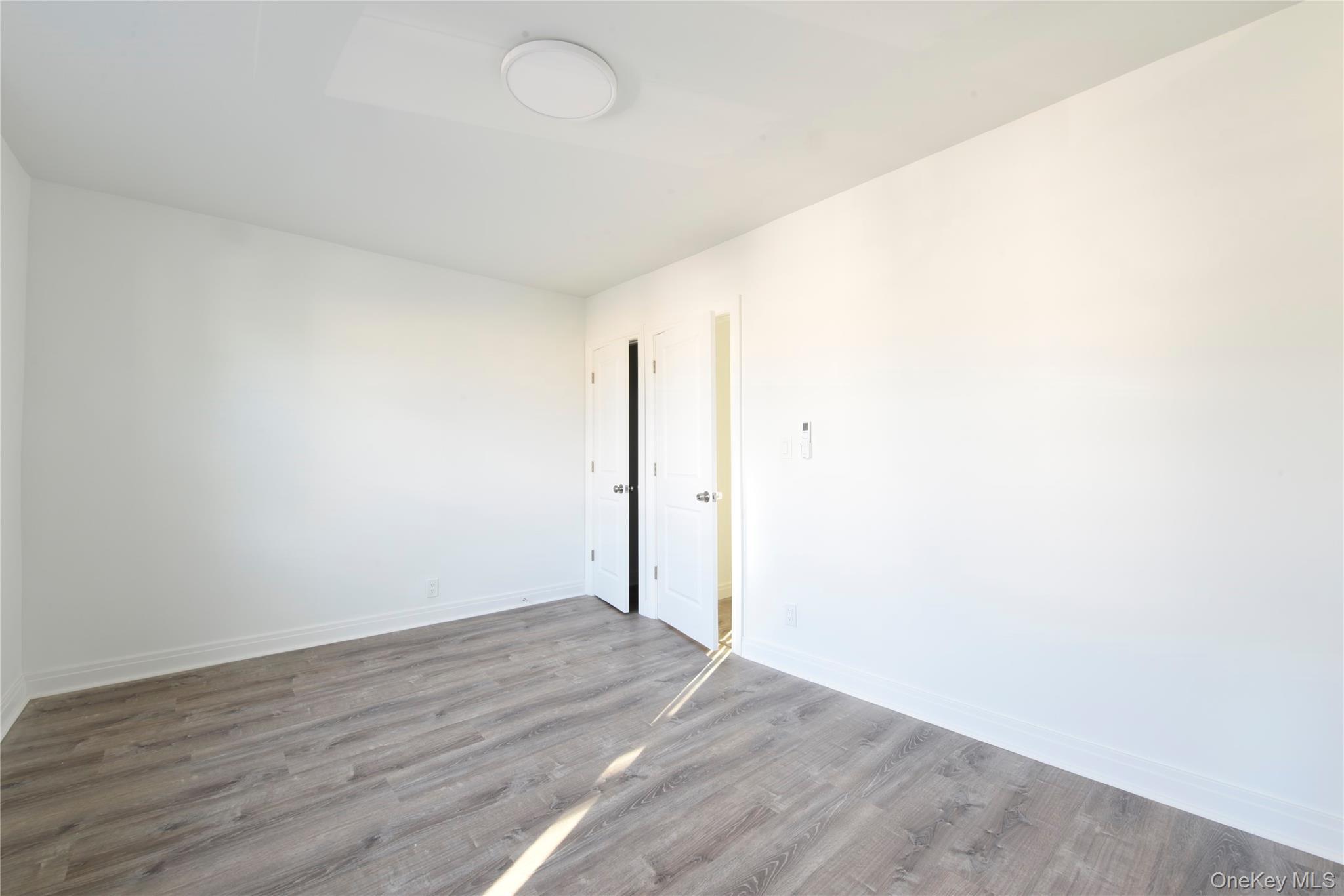 Single Family Lux Queens, NY 11435, MLS-960589-14