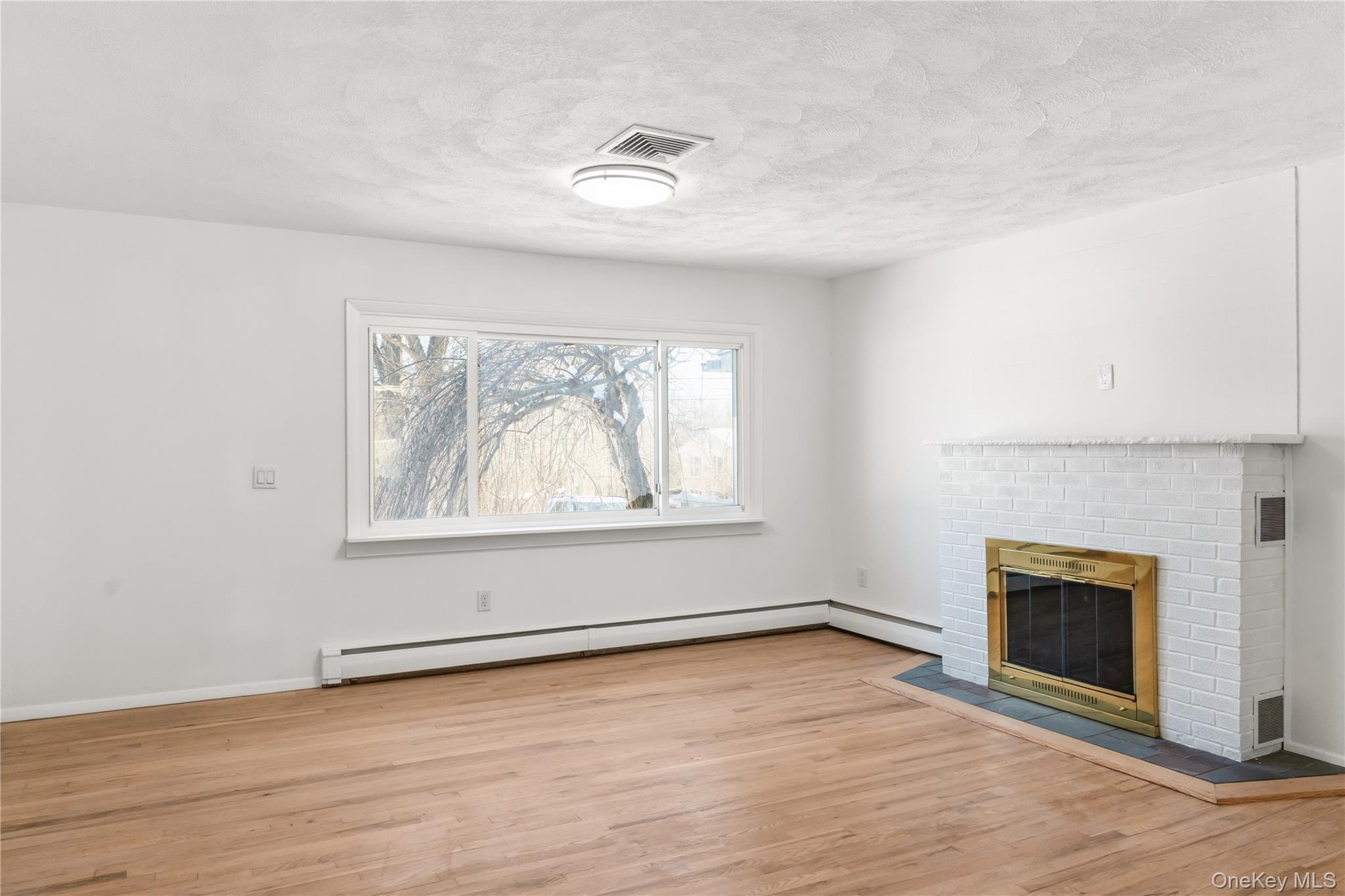 Single Family Ohioville  Ulster County, NY 12561, MLS-960603-5