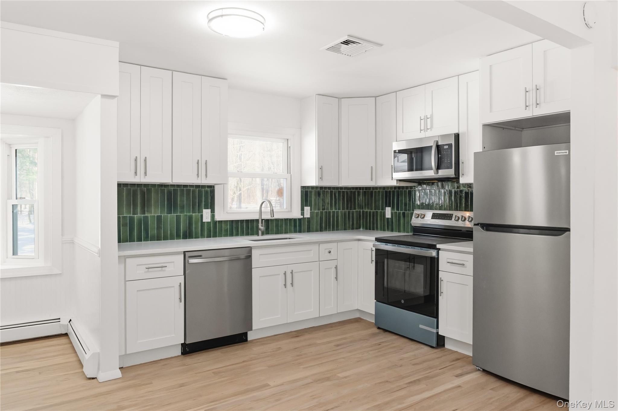 Single Family Ohioville  Ulster County, NY 12561, MLS-960603-6