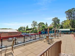 Coop Little Neck Parkway Queens, NY 11362, MLS-960617-8