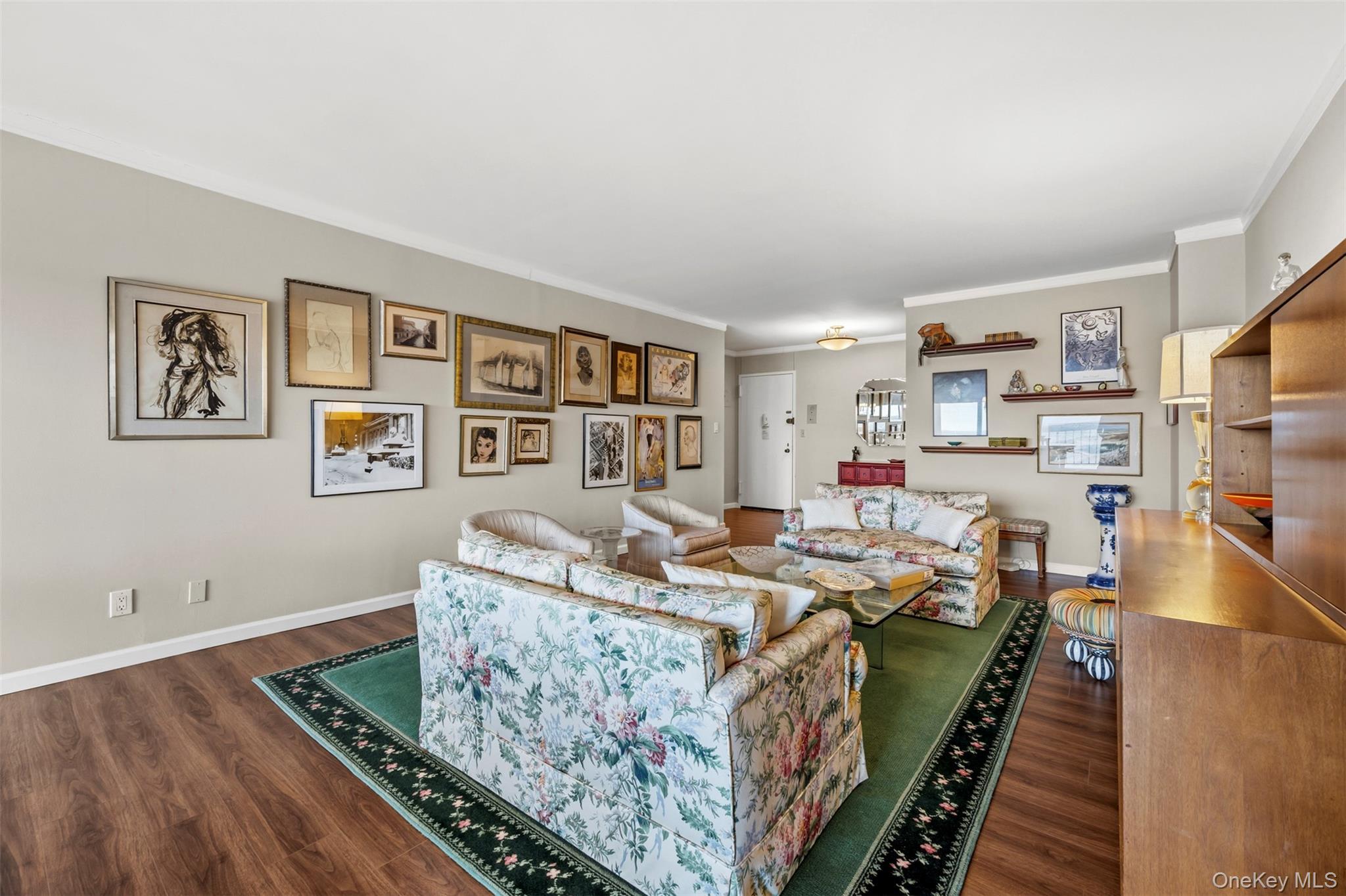 Coop Grand Central  Queens, NY 11005, MLS-960622-9