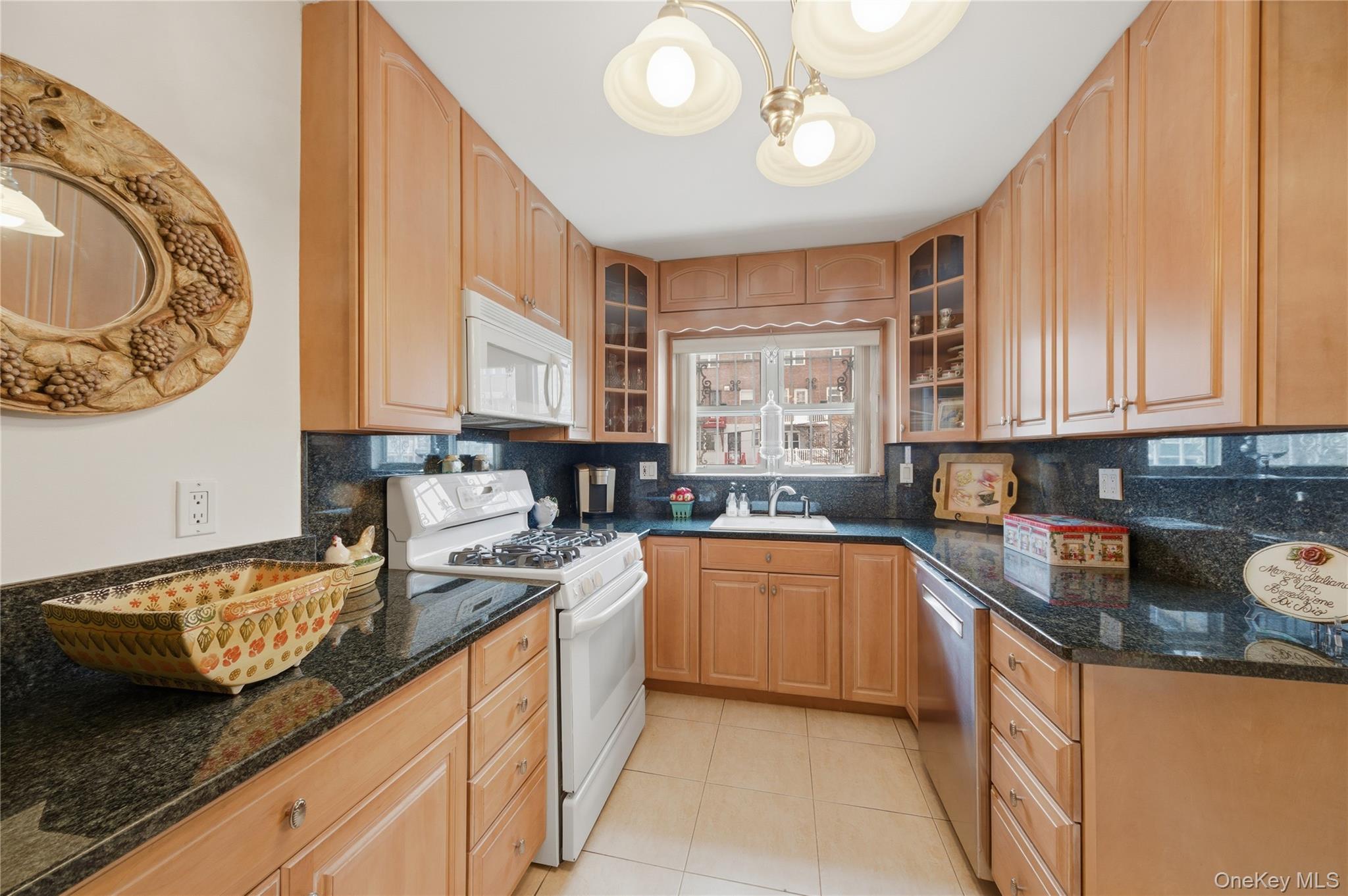 Single Family Young  Bronx, NY 10469, MLS-960639-10