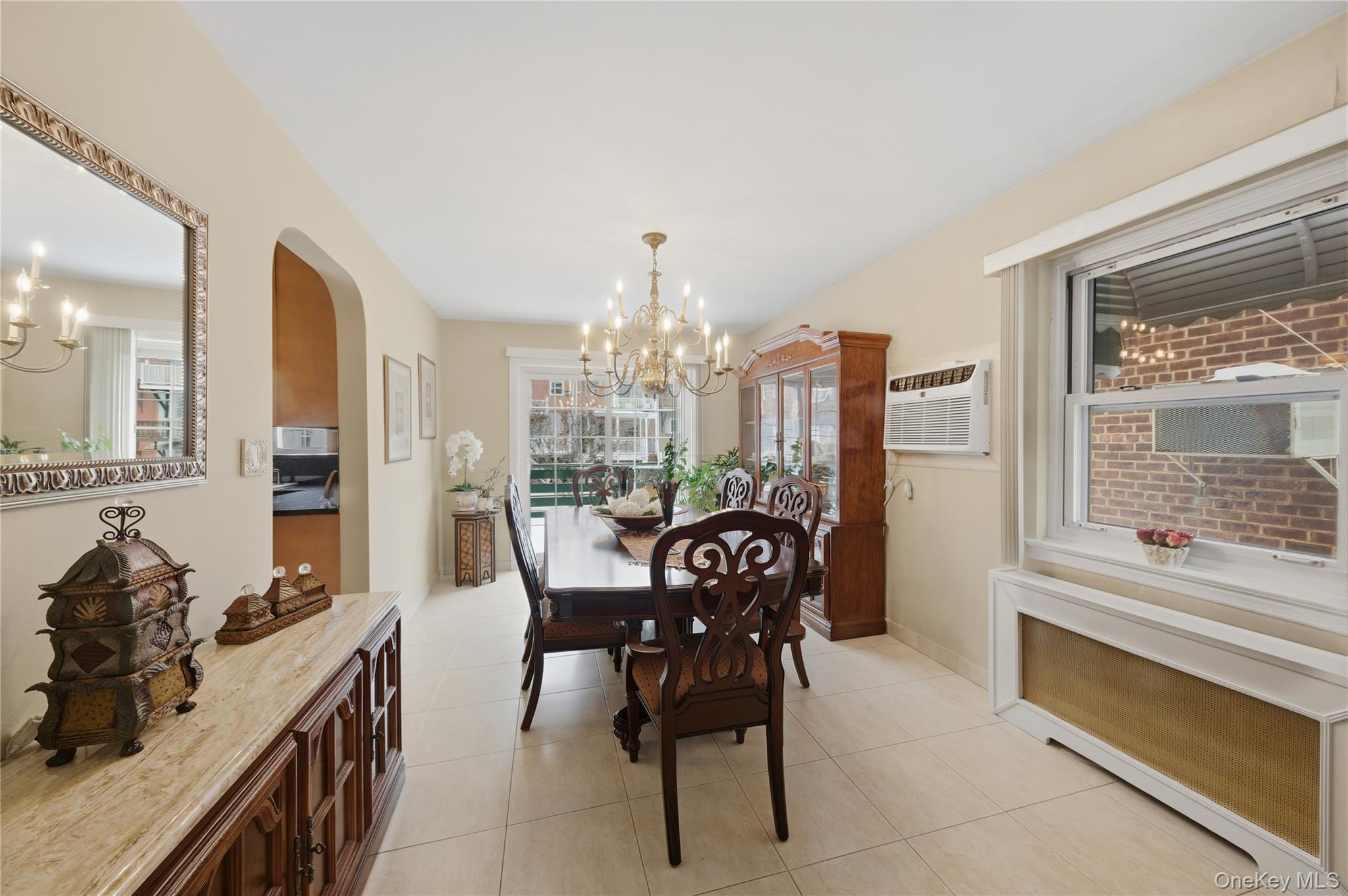 Single Family Young  Bronx, NY 10469, MLS-960639-7