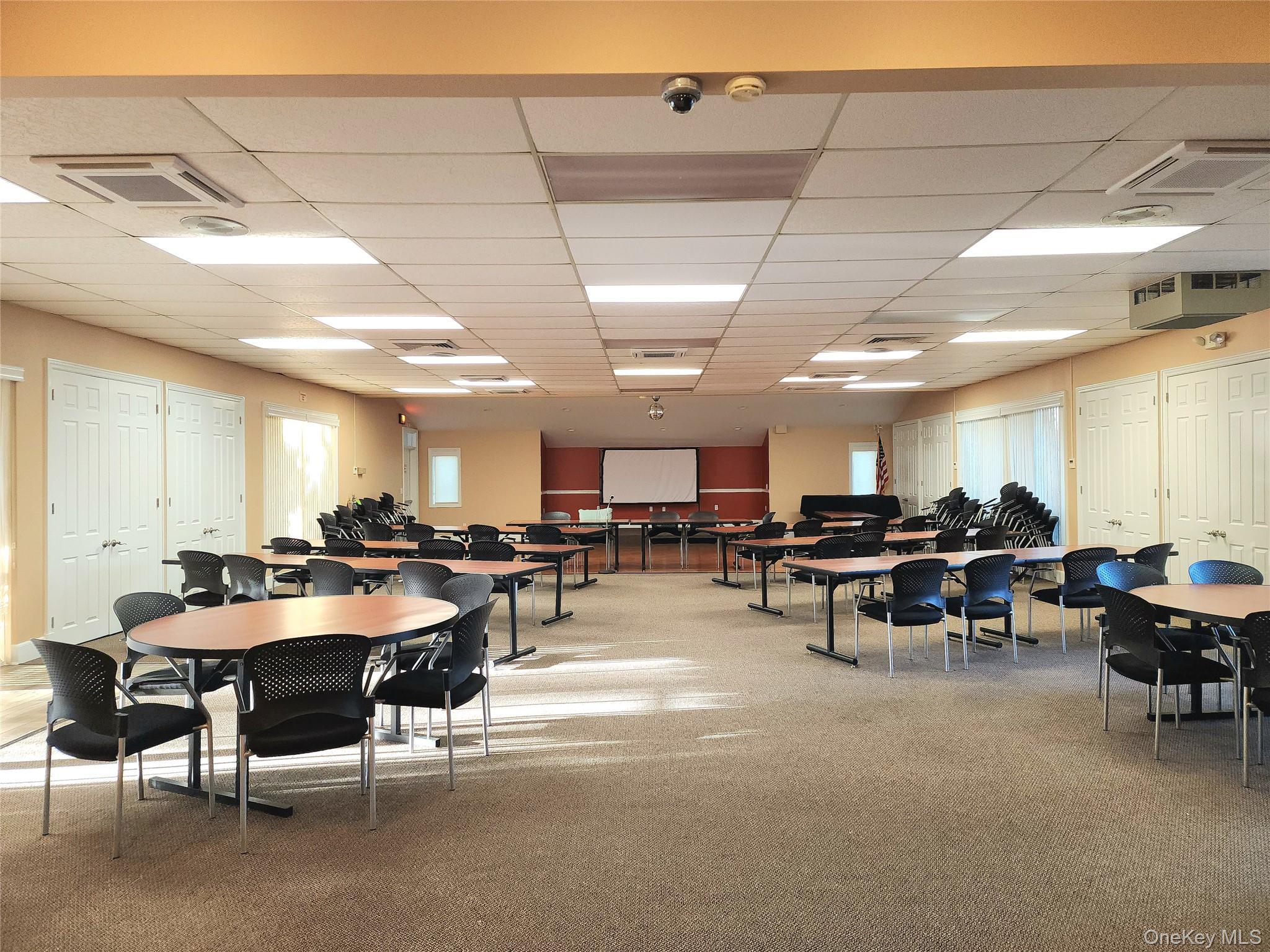 Single Family Ave  Suffolk County, NY 11901, MLS-960641-14