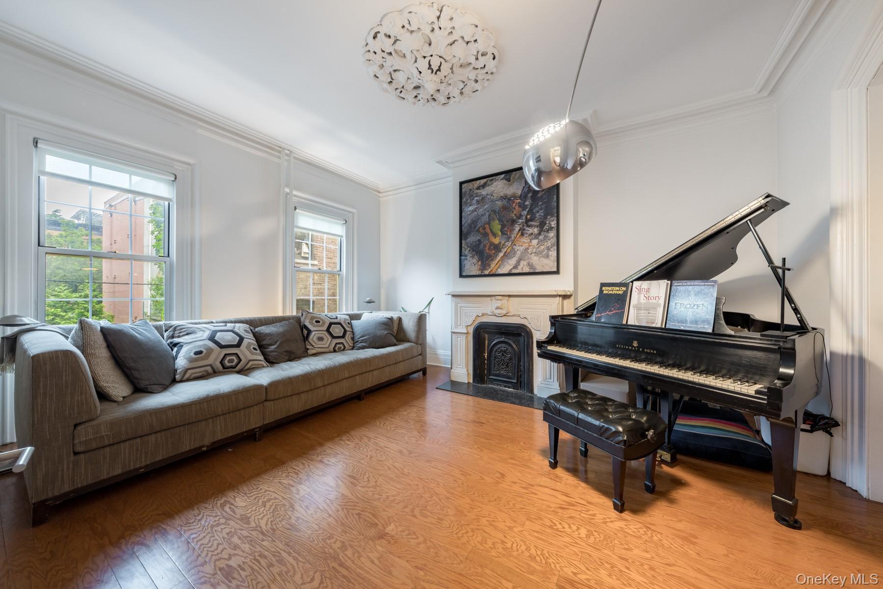 Single Family 128th  Manhattan, NY 10035, MLS-960656-10